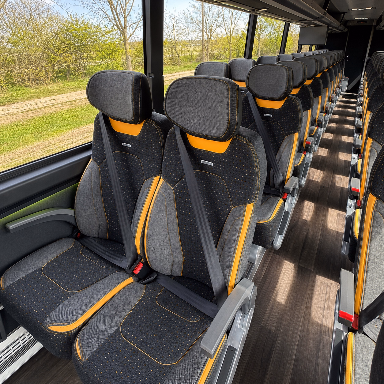 charter buses for lee s summit r 7 school events field trips and prom