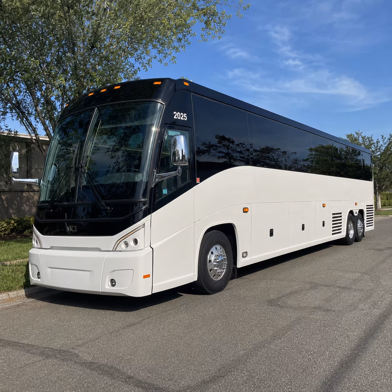 how distance and duration affect charter bus rates in lee s summit